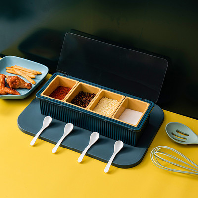 Prieskonių stiklainis prieskonių dėžutė 4 vnt. / rinkinys pipirų plaktuvai Nordic Storage Butelių stiklainiai Druska Pipirai Virtuvės priedai Kmynų miltelių dėžutės įrankis