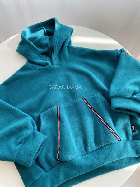 Hanorac pentru copii cu gluga si buzunar pentru baieti