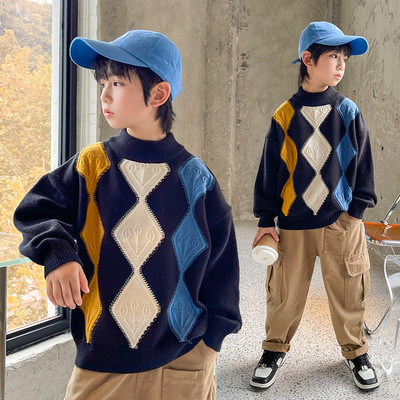 Pulover tricotat pentru copii model nou cu decolteu oval pentru baieti