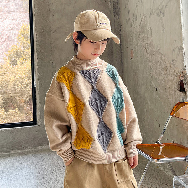 Pulover tricotat pentru copii model nou cu decolteu oval pentru baieti