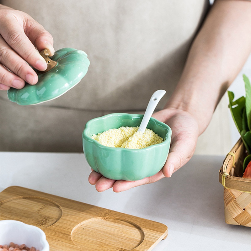 Keramika od bundeve Staklenka za začine Posuda za pohranu soli i šećera sa žlicom Kuhinjske boce za začine Organizator Kuhinjski alati