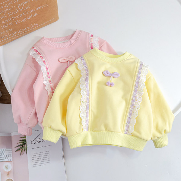 Bluză pentru copii la modă cu decolteu oval - pentru fete