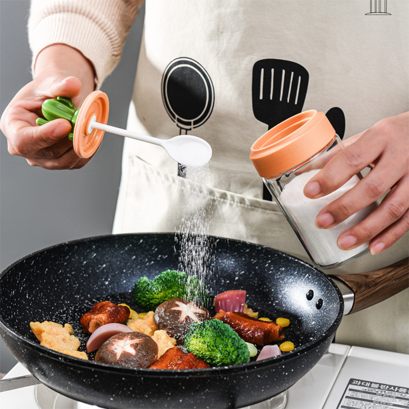 Kaktuse tüüpi maitseainekonteinerite komplekt soola ja pipraga maitseainepurk lusikakaanega Armas köögiabinõu kanistrikomplekt maitseainepudel