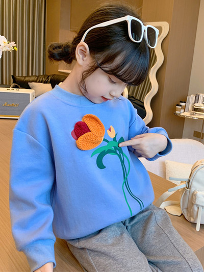 Bluză modernă pentru copii cu element 3D pentru fete