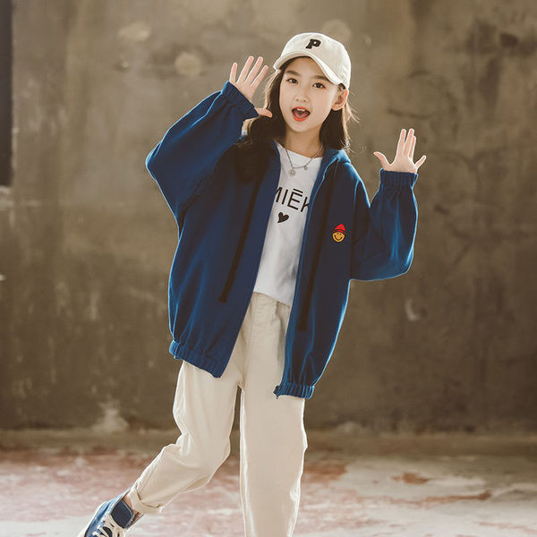 Vaikiškas sportinis megztinis mergaitėms su siuvinėjimu ir užtrauktuku