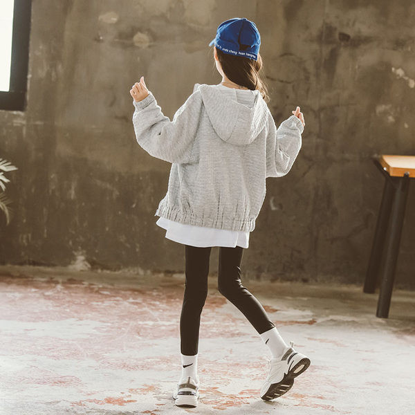 Hanorac cu glugă de culoare gri pentru copii casual pentru fete