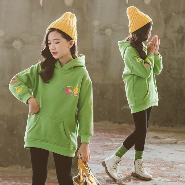 Laisvalaikio džemperis su užrašais mergaitėms