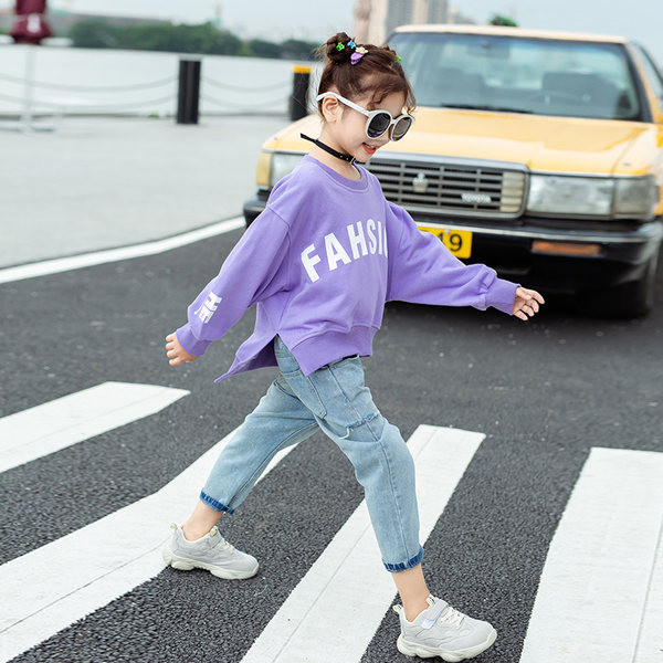 Široki sweatshirt za djevojčice s natpisom