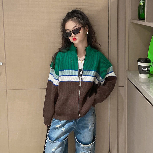 Ležerna dječja vesta s patentnim zatvaračem za djevojčice