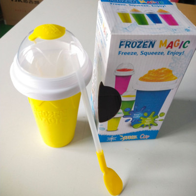 Răcitor de gheață Slushy Cup Slushy Maker Înghețată Slushie Smoothie Mașină de grindină Mucegai din silicon pentru cuburi de păsărică Milkshake manual Congelat rapid