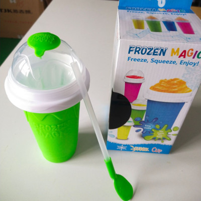 Răcitor de gheață Slushy Cup Slushy Maker Înghețată Slushie Smoothie Mașină de grindină Mucegai din silicon pentru cuburi de păsărică Milkshake manual Congelat rapid