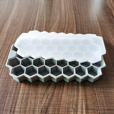 Cub de gheață din silicon cu 15 grile, cu ușurință de eliberare, tăvi pentru cuburi de gheață în formă pătrată.