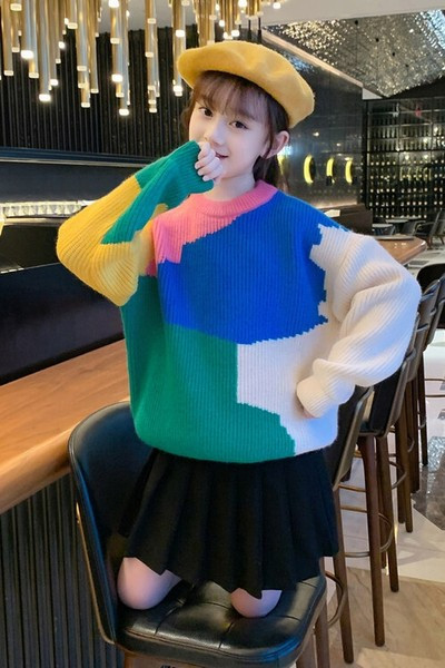 Pulover pentru copii pentru fete in motive colorate