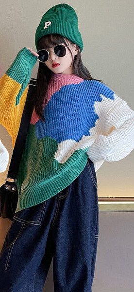 Πλεκτό παιδικό πουλόβερ με οβάλ λαιμόκοψη