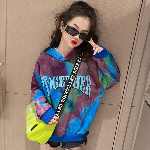 Hanorac colorat pentru copii cu inscripție imprimată