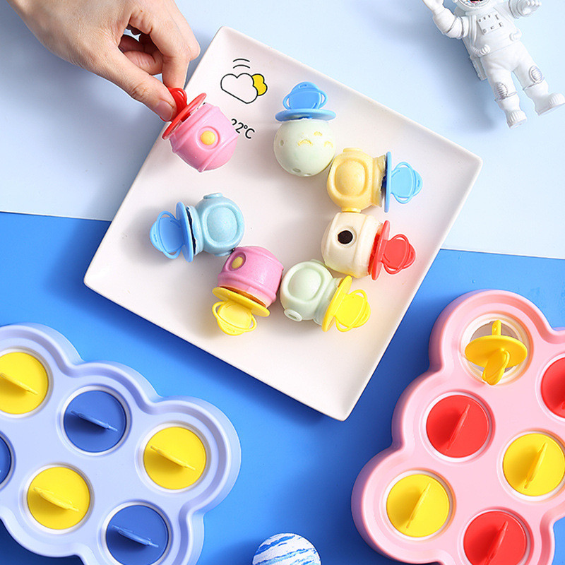 DIY Astronaut Formă din silicon Cub de gheață Producător de bomboane Forme pentru ciocolată pentru înghețată Formă pentru popsicle Tavă Pop Bar pentru instrumente de patiserie Bucătărie