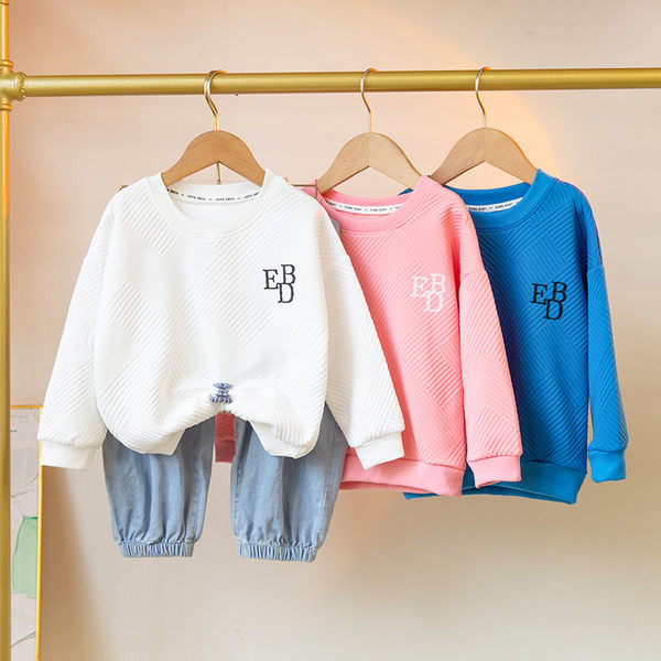 Bluza pentru copii cu decolteu oval - potrivita pentru fete si baieti