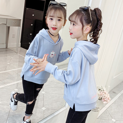 Aplicație casual cu glugă și hanorac cu buzunar pentru fete