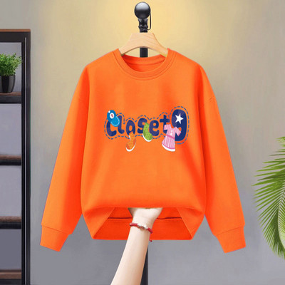 Divatos pulóver lányoknak színes mintával