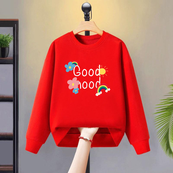 Divatos pulóver lányoknak színes mintával