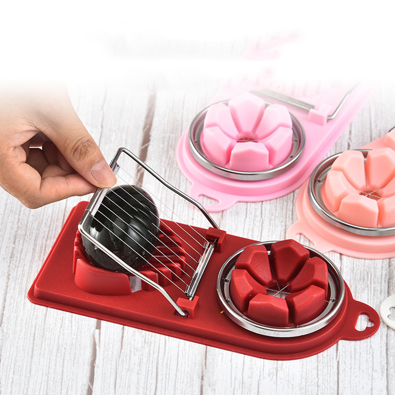 Rozsdamentes acél tojásvágó háztartási tojásvágó szerszám Többfunkciós kézi fenyővirág tojásvágó vágó konyhai kiegészítők