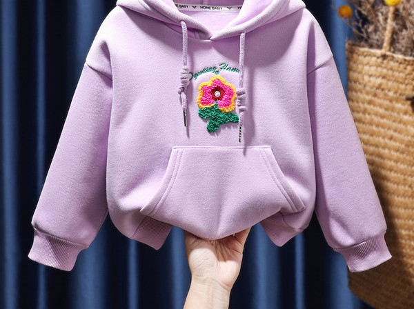 Vaikiškas megztinis mergaitėms su siuvinėjimu ir kišene