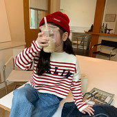 Pulover în dungi la modă cu litere brodate pentru fete