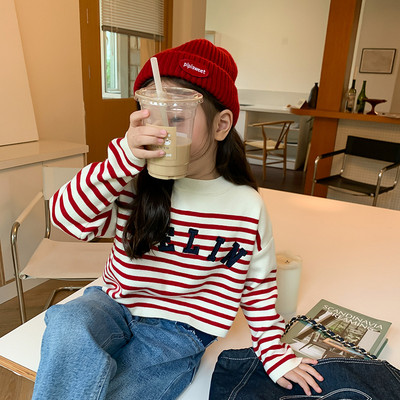 Pulover în dungi la modă cu litere brodate pentru fete