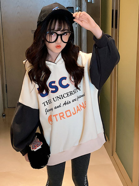 Hanorac pentru copii model larg cu inscriptie