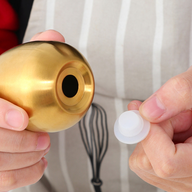 4db Fűszeres TÉRKÉS Tojás alakú rozsdamentes acél borsos tégely Sótartó Hordozható Grill Piknik Arcilos Gyógynövény Fűszereszköz