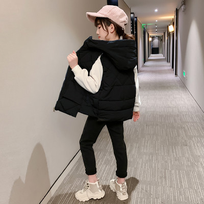 Vienspalvė liemenė mergaitėms su gobtuvu ir užtrauktuku