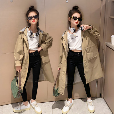 Vaikiška vidutinio ilgio striukė nuo vėjo su užtrauktuku ir kišene mergaitėms