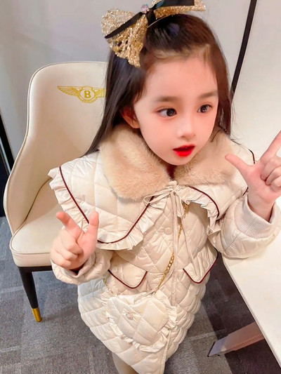 Madinga rudens žieminė striukė mergaitėms su raišteliais ir sagomis