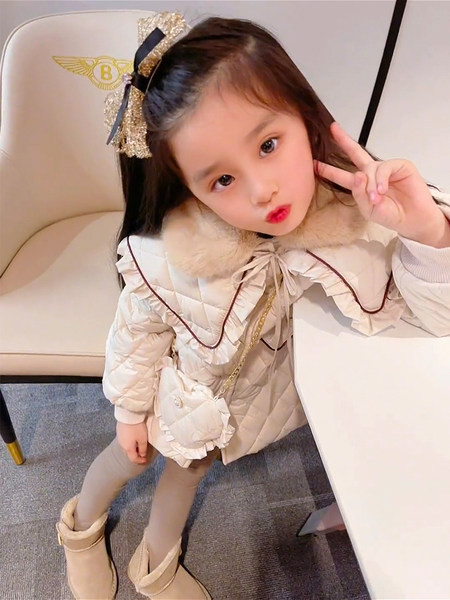 Madinga rudens žieminė striukė mergaitėms su raišteliais ir sagomis