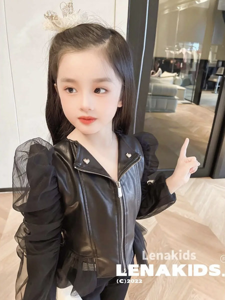 Geaca din imitatie de piele pentru copii cu maneci bufante din tul si fermoar pentru fete