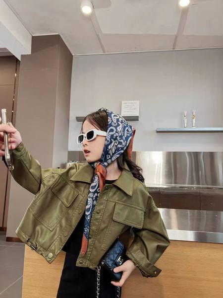 Geaca de toamna pentru fete din piele ecologica