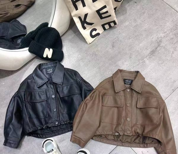 Geaca de toamna pentru fete din piele ecologica