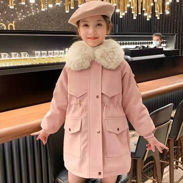 Geaca de toamna iarna pentru fete cu guler in puf