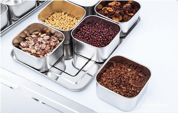 Japán rozsdamentes acél fűszeres doboz készlet Kreatív fűszeres tégely 6 rács 8 opcionális fedéllel Konyhai egészség fűszerdoboz