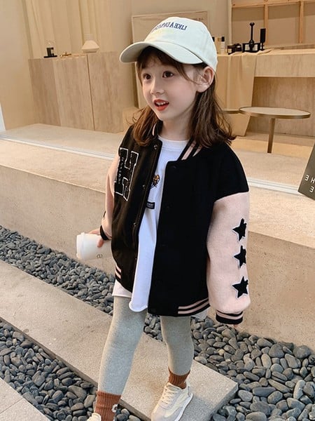 Dječji sportski kaput s vezom