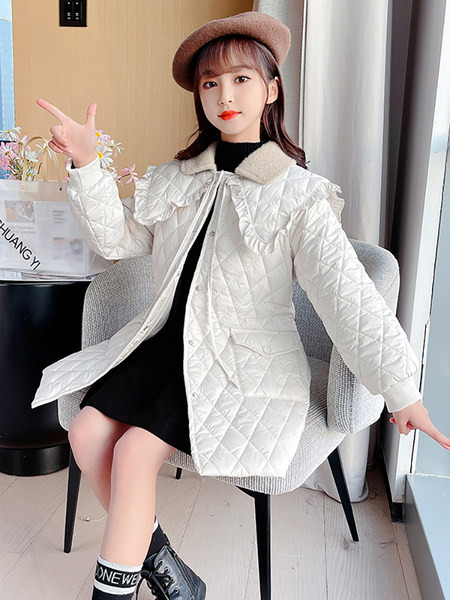 Geaca de iarna pentru copii cu guler mare, nasturi si curea pentru fete