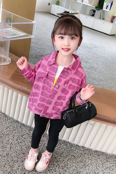 Geaca de primavara-toamna pentru baieti cu guler clasic si inchidere cu nasturi