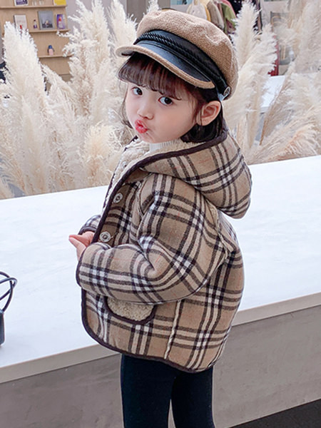 Haina de moda pentru copii pentru fete cu buzunar si nasturi