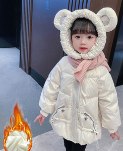 Alkalmi kabát lányoknak kapucnival és zsebbel