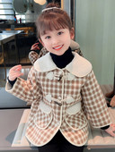 Geaca de iarna in carouri cu buzunar si nasturi pentru fete