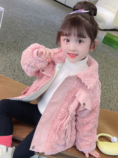 Moekas nööriga piha ja taskuga talvejope tüdrukutele