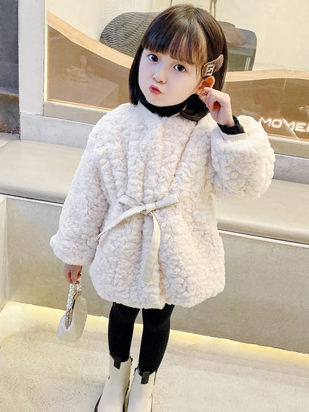 Podstavljena jakna s remenom na patentni zatvarač za djevojčice