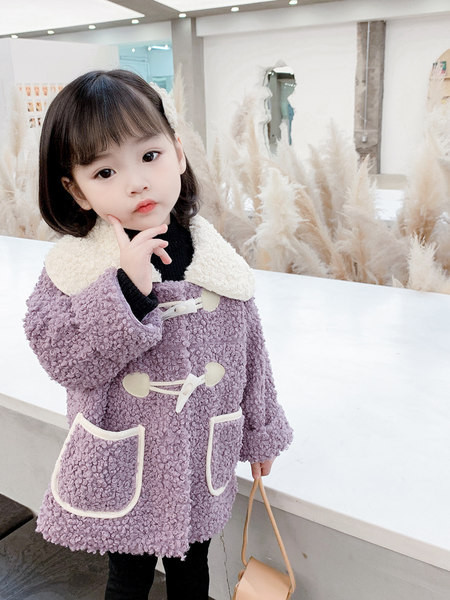 Mergaičių pliušinis paltas su kišenėmis