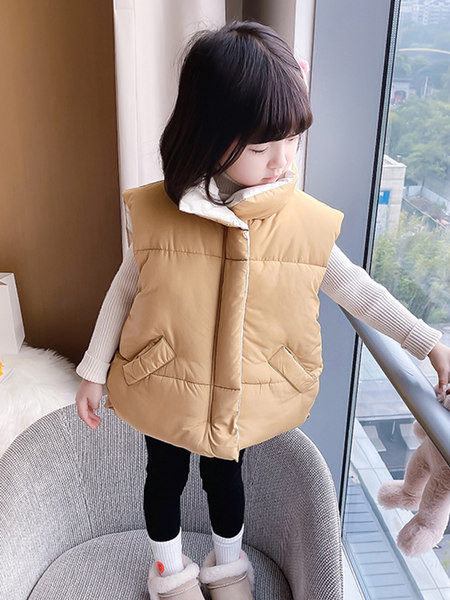 Vestă casual de culoare uni pentru fete, cu guler înalt și închidere cu nasturi