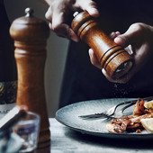 Salt Pepper Mills klasszikus tölgy bors fűszerdaráló készlet kézi szezonális daráló főző grillsütő készlet 5/8/10 hüvelykes konyhai eszköz